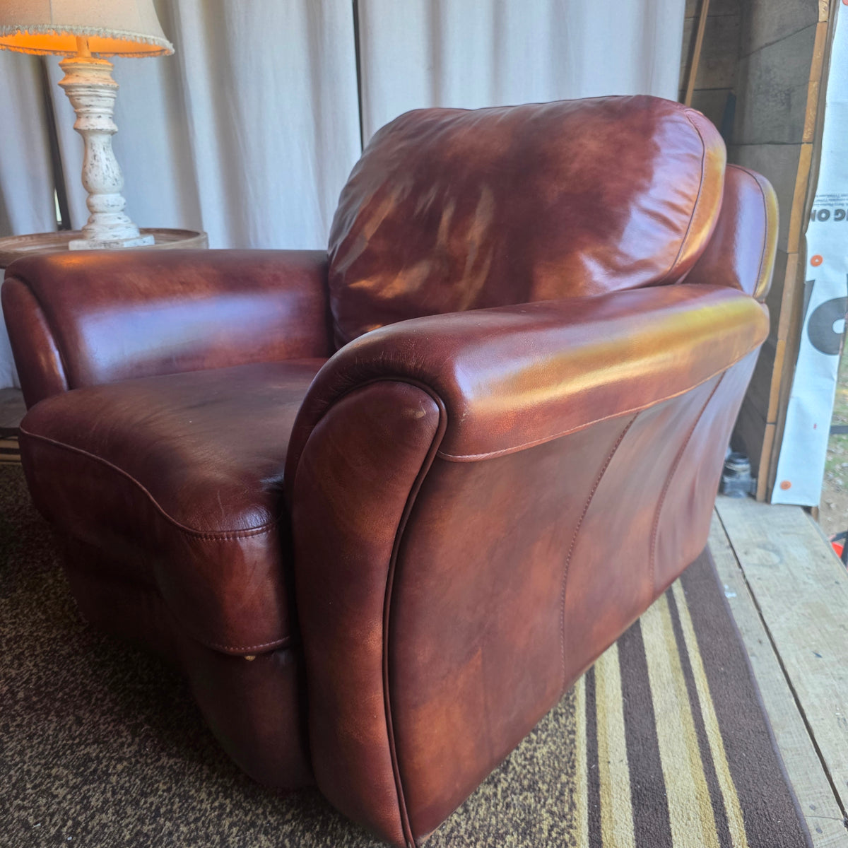 Flexsteel Latitudes Brown Leather Sofa & Chair Set