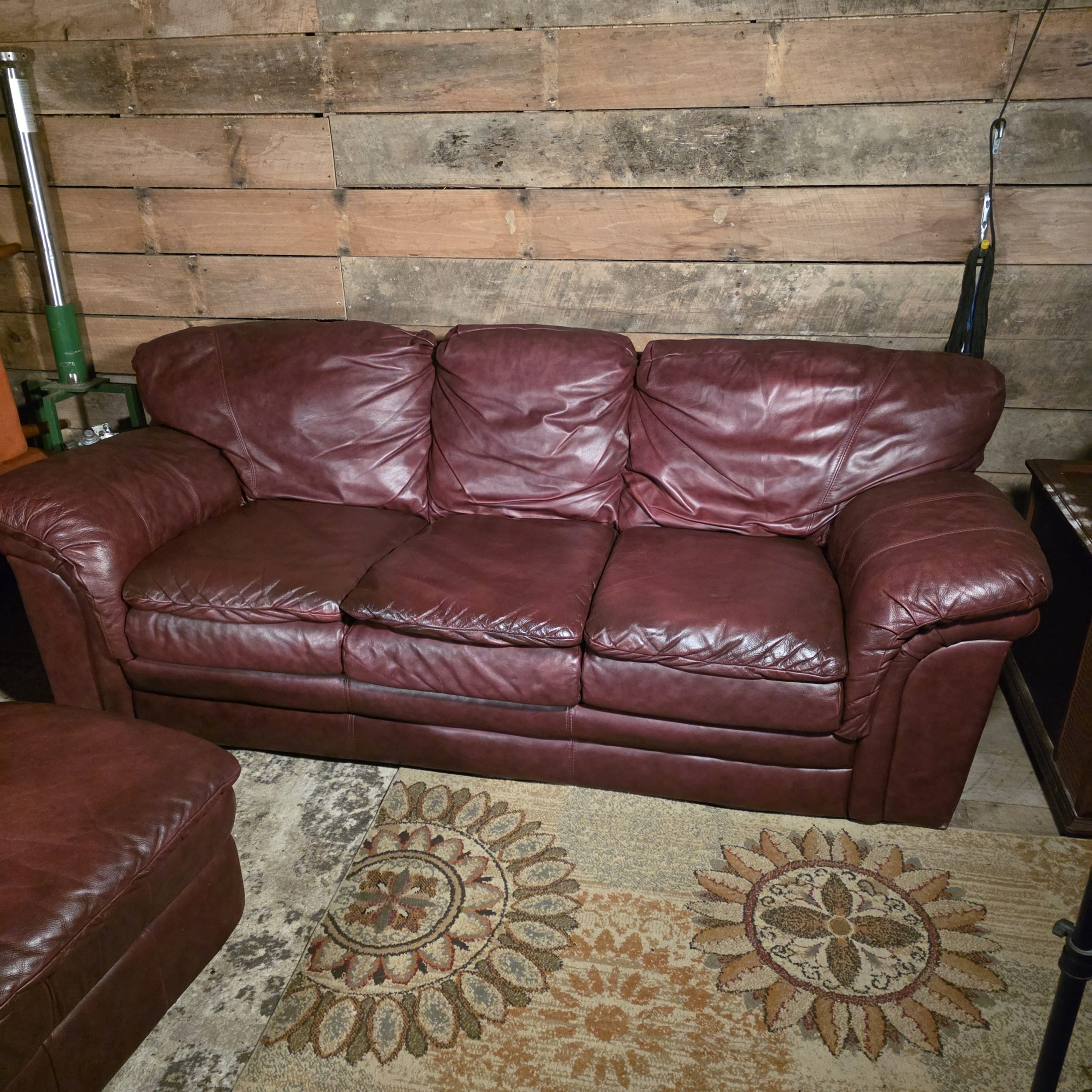 Rich burgundy genuine-leather Lane Furniture 3-piece living room set - Image 3