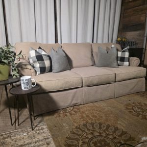 Havertys Skirted Sofa – Classic Rolled Arms