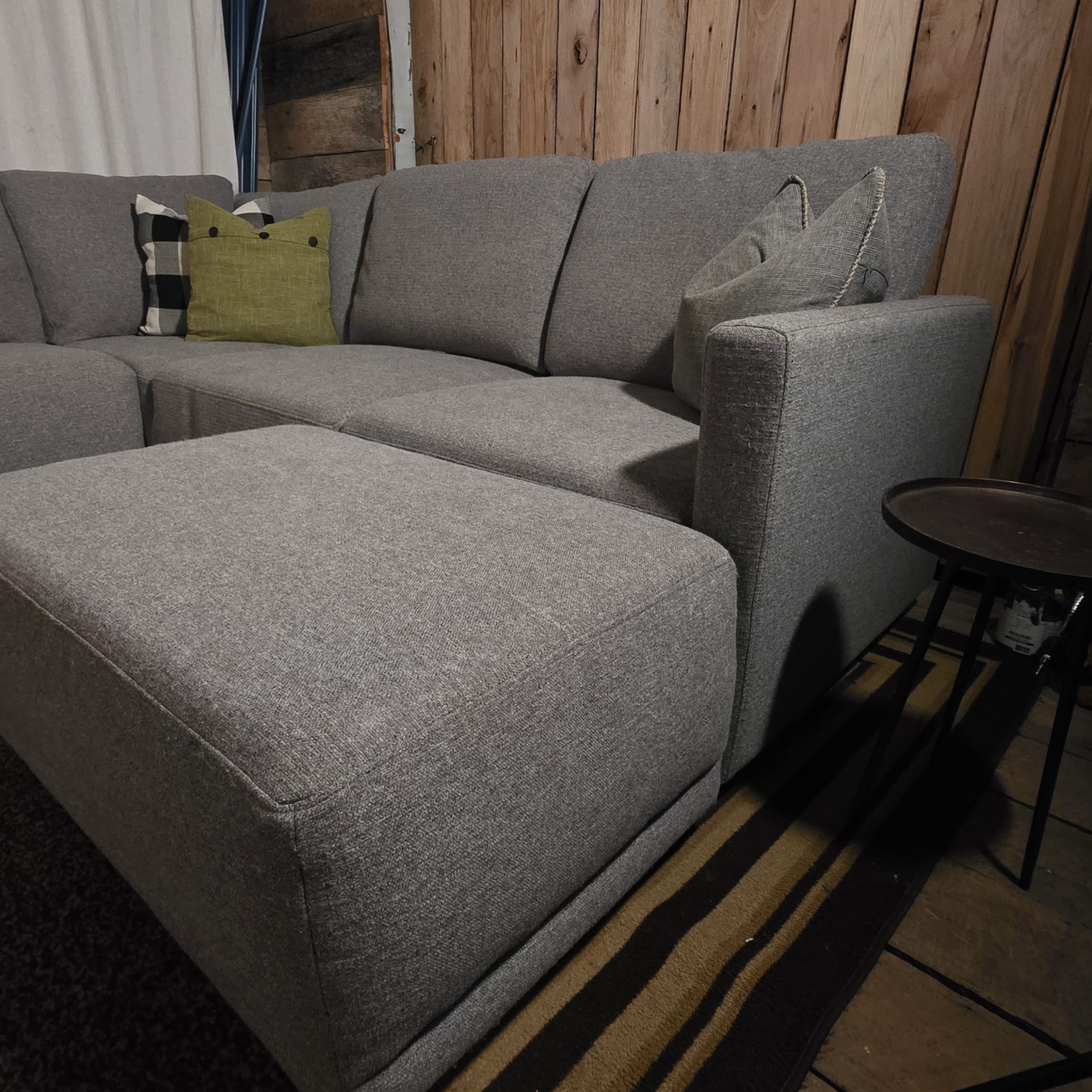 Huge Thomasville Modular Gray Sectional Sofa w/ Chaise & Ottoman - Image 3