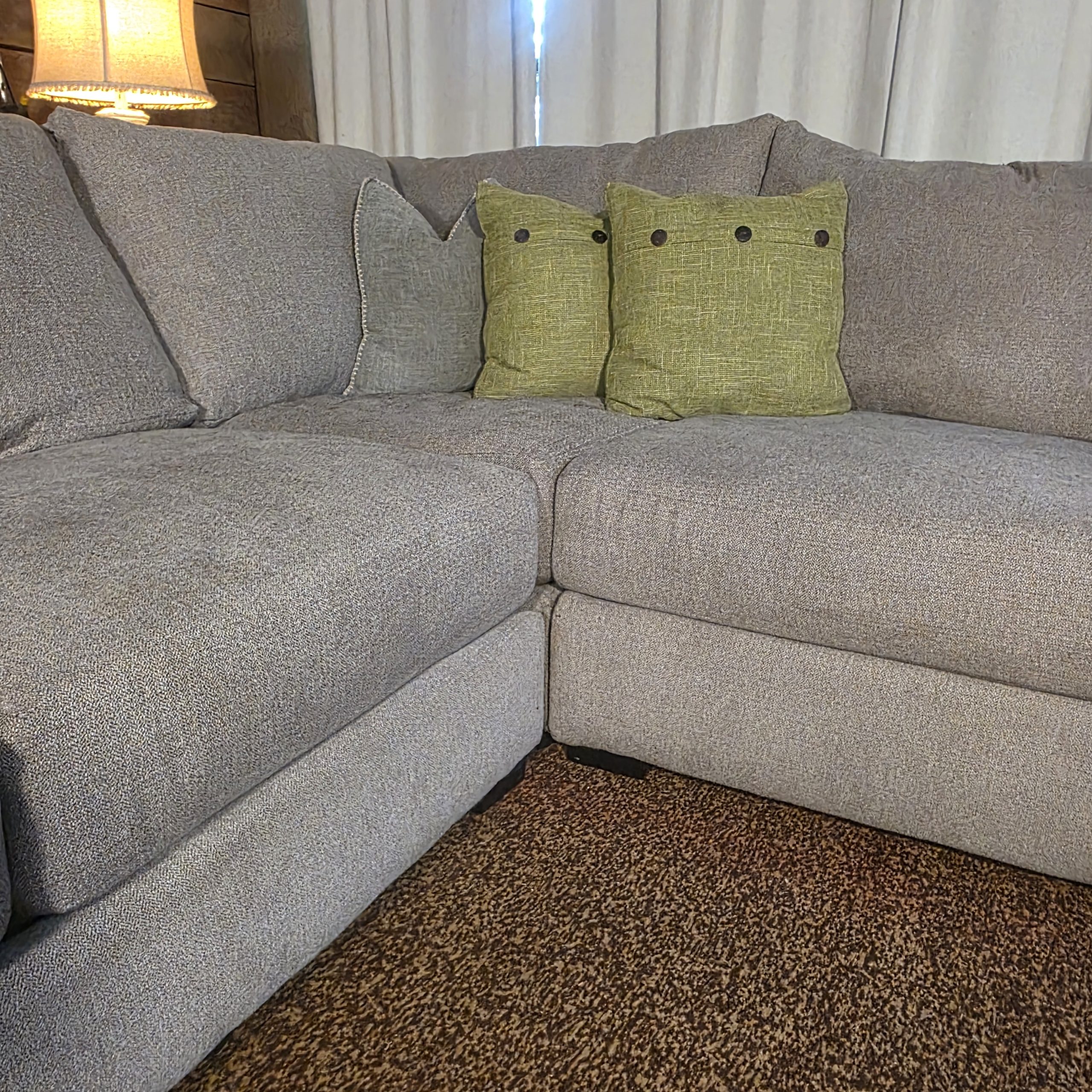 Broyhill Gray Fabric 3-Piece Sectional Sofa - Image 4